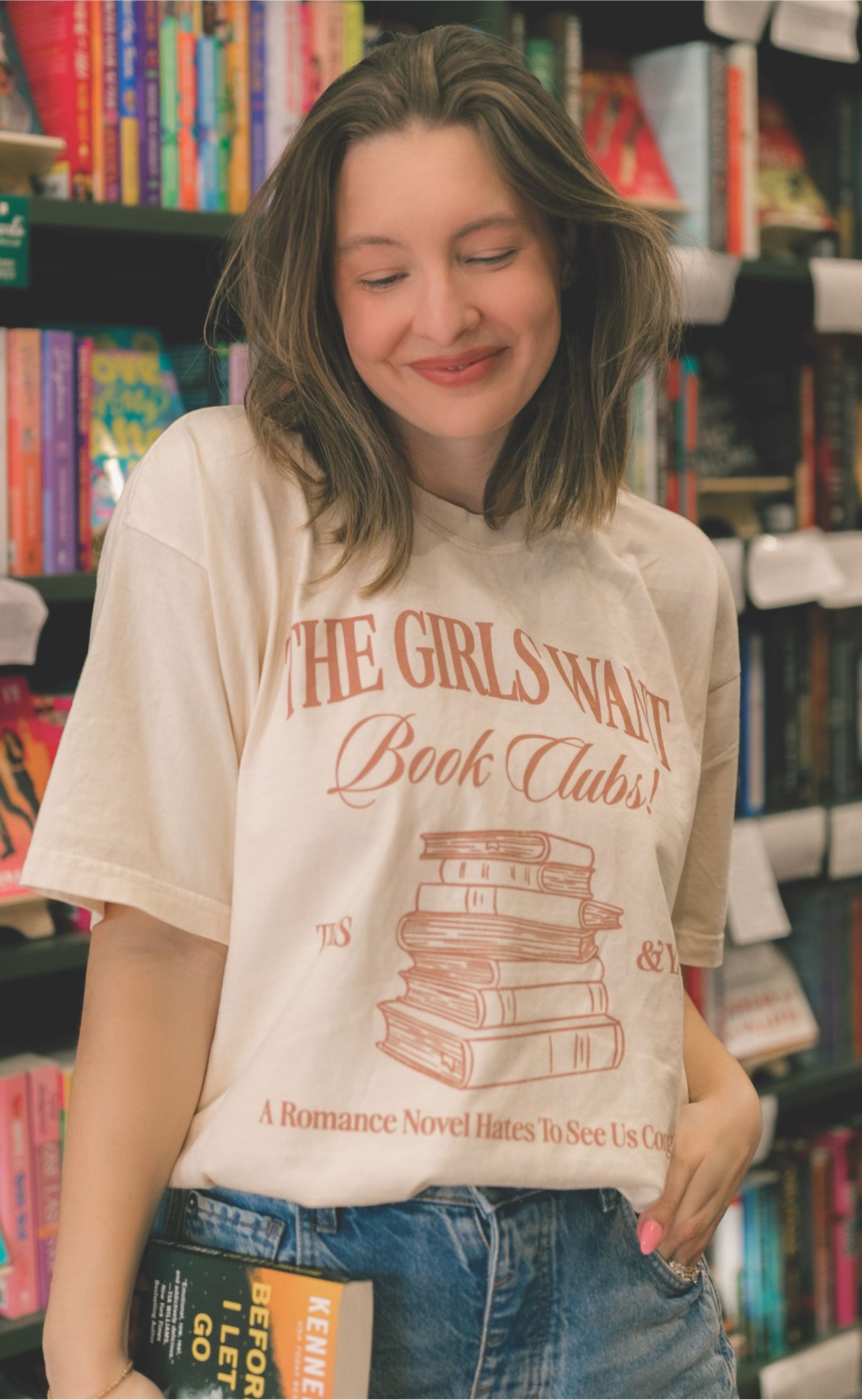 Girls Want Books T-Shirt – Empowering Feminist T...