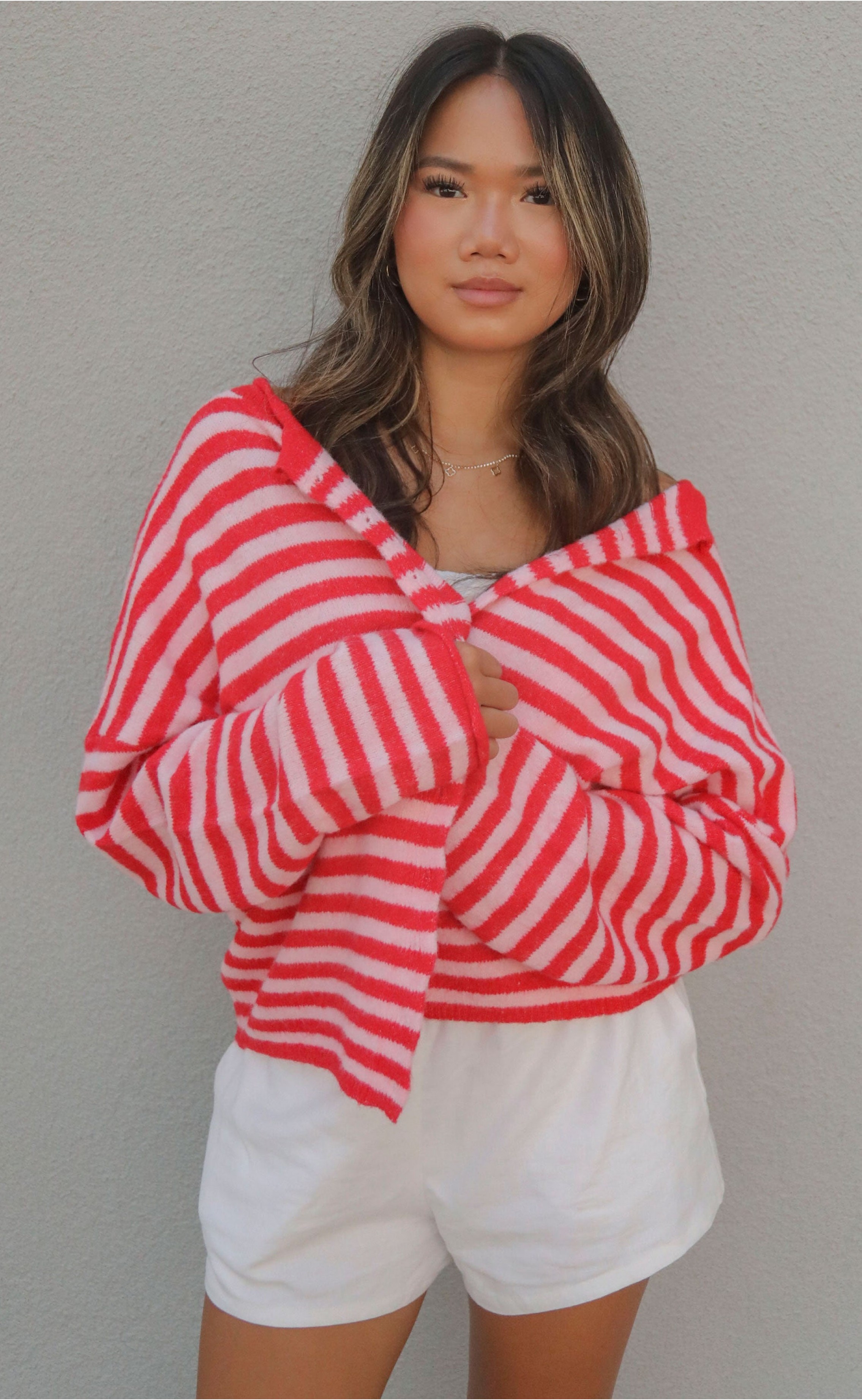 Trendy Red/Pink Striped Cardigan with Comfortable Fit – Ideal for Casual and Everyday Wear