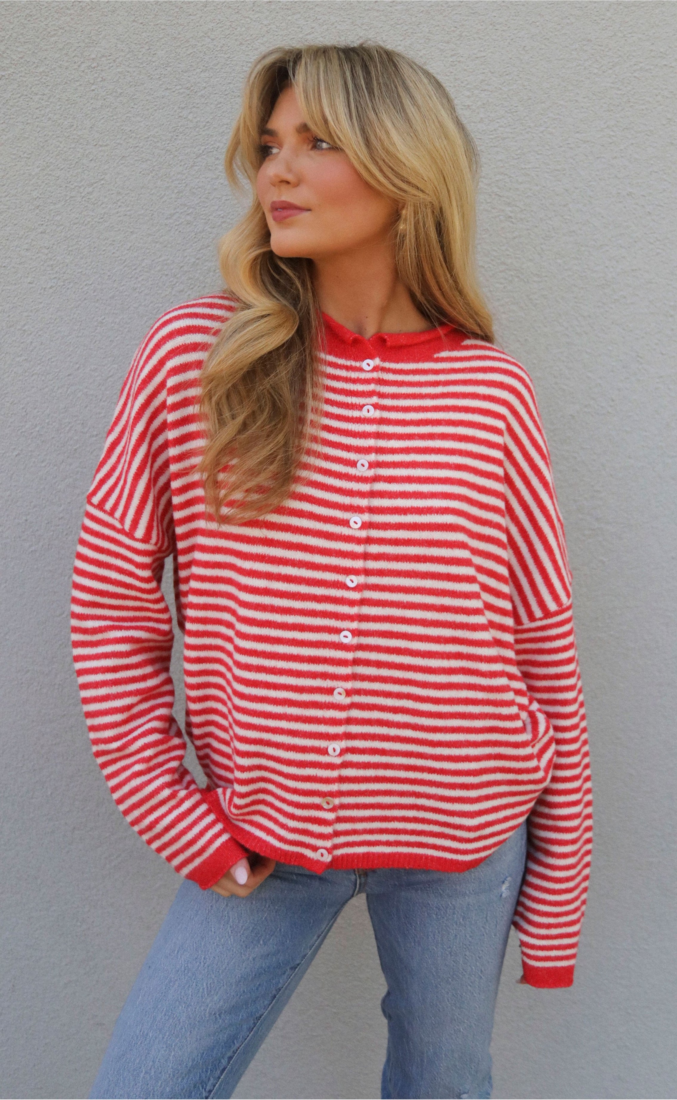 Lightweight Red and Cream Knit Cardigan – Chic and Comfortable for Casual or Dressy Looks