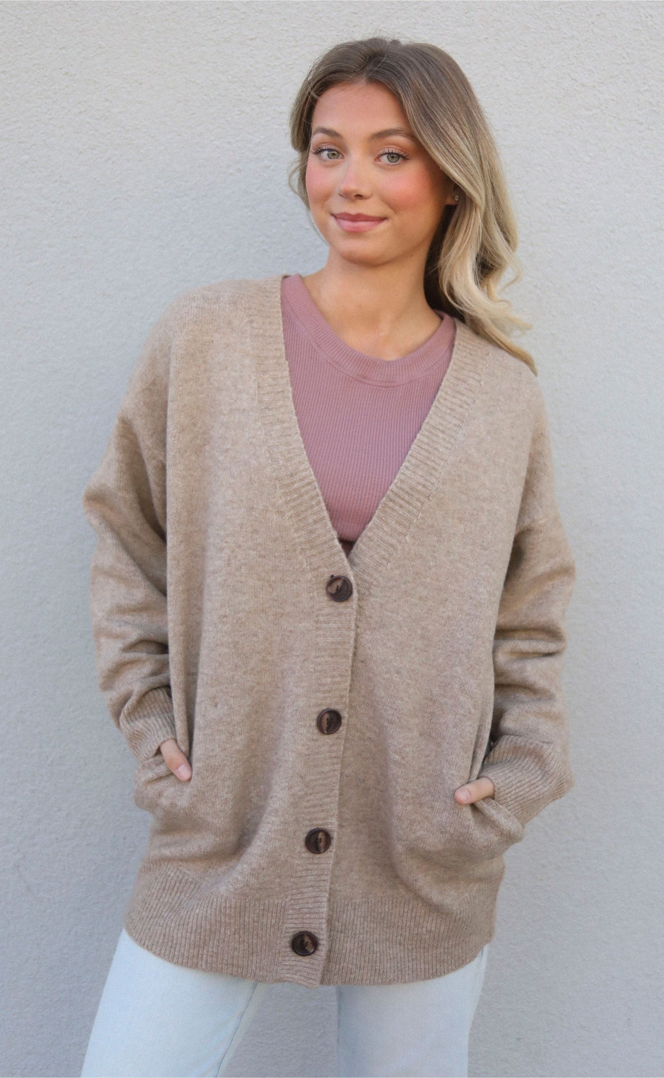 Warm and Versatile Mocha Weekends Cardigan – Your Go-To Piece for Cozy, Casual Style