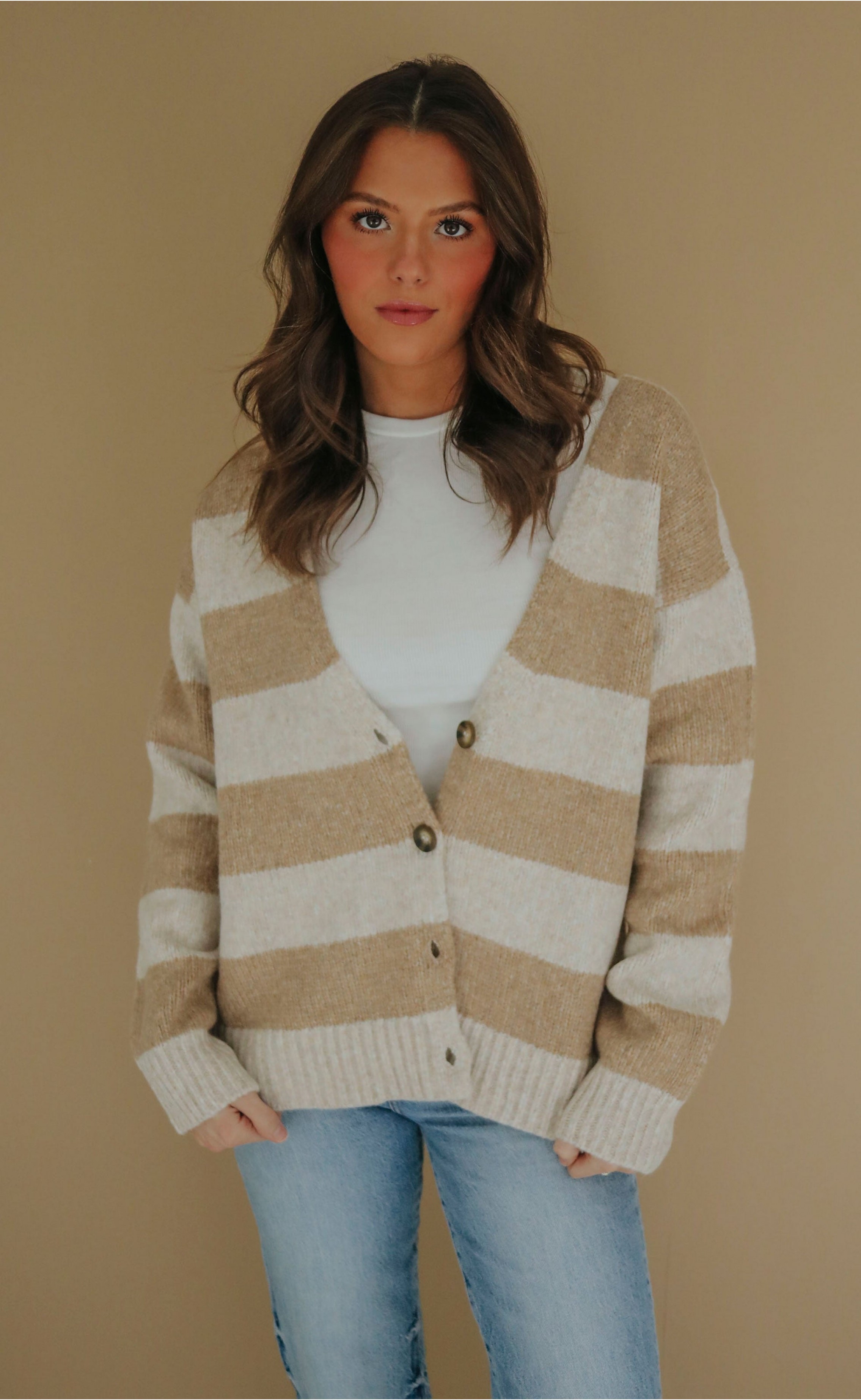 Soft and Versatile Real This Time Cardigan – A Must-Have for True Casual Chic