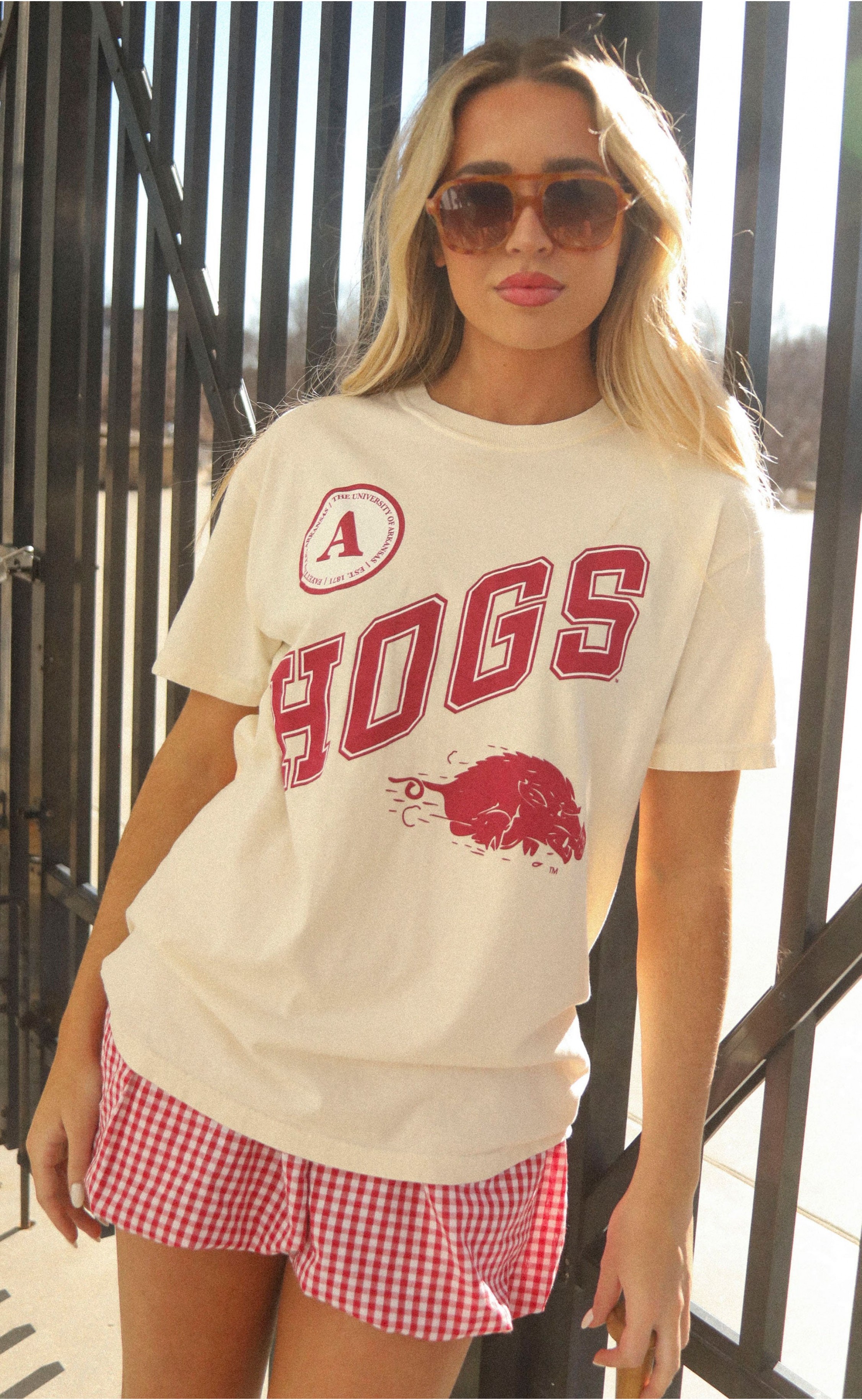 Charlie Southern Hogs Badge Tee – Game Day Essen...